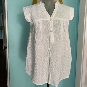Eshakti Eyelet blouse